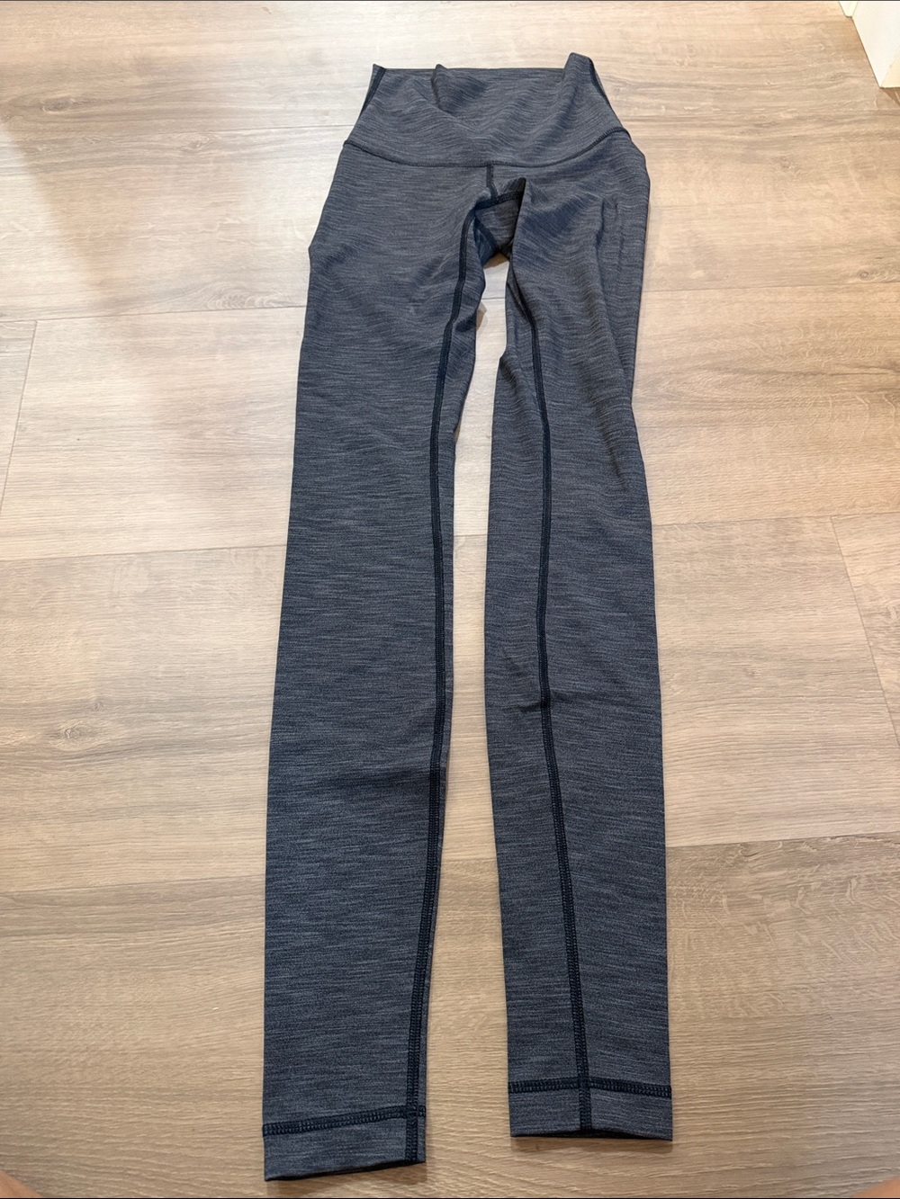lululemon athletica Heathered Charcoal Gray Leggings